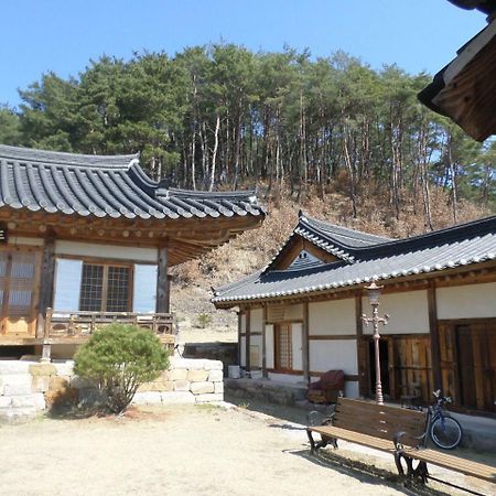 Ongye Jongtaek Hotel Andong Exterior photo