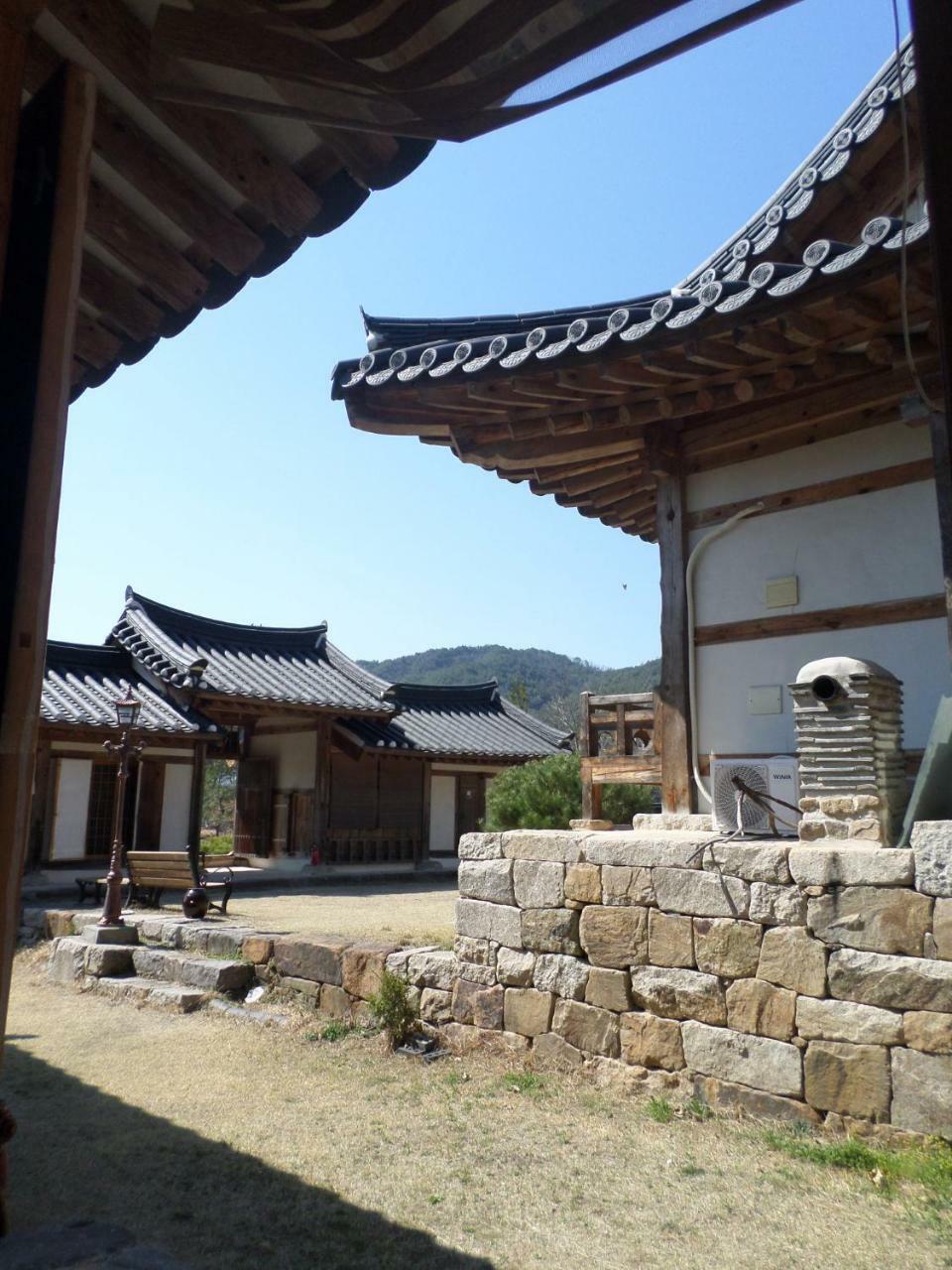 Ongye Jongtaek Hotel Andong Exterior photo